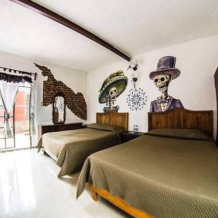Gente De Mas Hostel Puebla Eksteriør billede